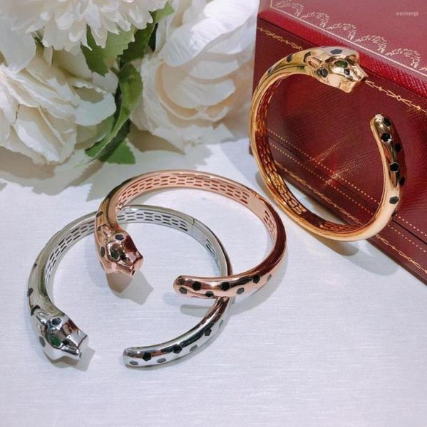 bangle street trend personality domineering black spotted cheetah bracelet leopard gift lovers party luxury love5200107
bangle street trend personality domineering black spotted cheetah bracelet leopard gift lovers party luxury love5200107