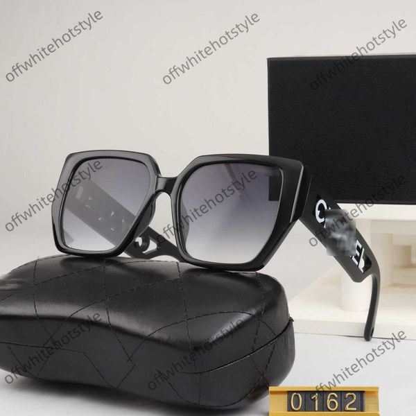 xiangjia glasses 2023 xiaoxiangjia new fashion sunglasses classic style square 2610, White;black
xiangjia glasses 2023 xiaoxiangjia new fashion sunglasses classic style square 2610, White;black