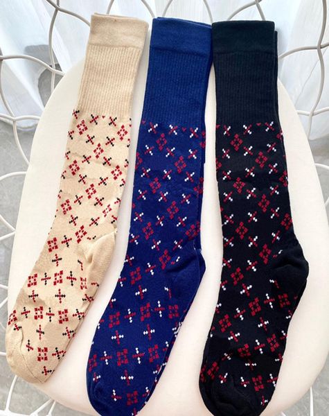 winter cotton socks classic rhombus jacquard sport sock fashion double letter outdoor fitness hosiery for women2327559, Black;white
winter cotton socks classic rhombus jacquard sport sock fashion double letter outdoor fitness hosiery for women2327559, Black;white