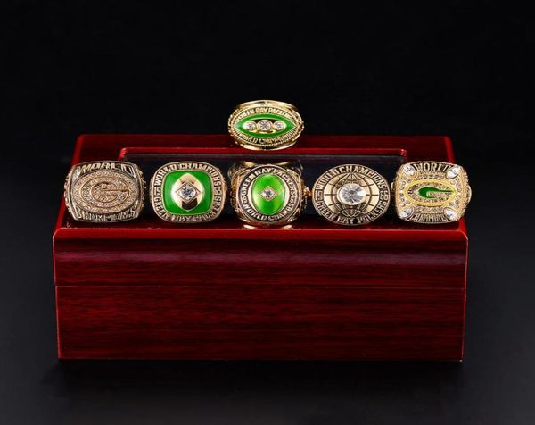 6pcsset whole rugby championship ring 2019 wisconsin football ring rugby rings souvenir jewelry fan gift us size1419264, Golden;silver
6pcsset whole rugby championship ring 2019 wisconsin football ring rugby rings souvenir jewelry fan gift us size1419264, Golden;silver