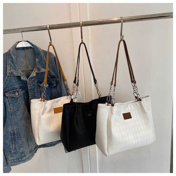 new summer luxury high capacity bag small class commuter bag versatile shoulder bag tote women's bag
new summer luxury high capacity bag small class commuter bag versatile shoulder bag tote women's bag