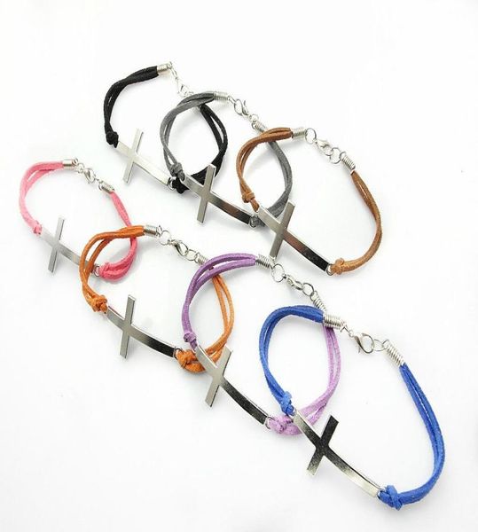 fashion jewelry cross multicolor charm leather bracelet for women 70pcslot mix color1516966, Golden;silver
fashion jewelry cross multicolor charm leather bracelet for women 70pcslot mix color1516966, Golden;silver