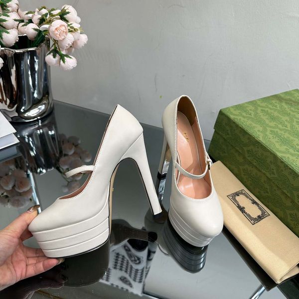 casual shoes est heels with dustbag women shoes designer sandals quality heel height and sandal flat shoe slides slippers by brand s386 06, Black
casual shoes est heels with dustbag women shoes designer sandals quality heel height and sandal flat shoe slides slippers by brand s386 06, Black