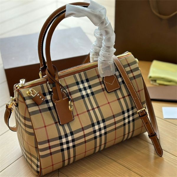 fashion handbags large totes boston bags men and women's shoulder bags luxury handbag leather cross body travel bag 30cm
fashion handbags large totes boston bags men and women's shoulder bags luxury handbag leather cross body travel bag 30cm
