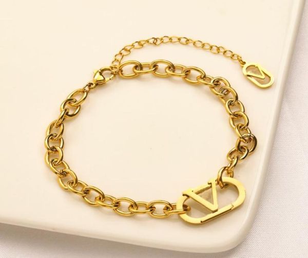 2022 classic bracelets women bangle fashionable 18k gold plated faux leather stainless steel love gift wristband cuff link chain d3681532, Black
2022 classic bracelets women bangle fashionable 18k gold plated faux leather stainless steel love gift wristband cuff link chain d3681532, Black