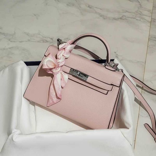 designer h home tote bags for women online store bag second generation small mini shoulder bag high sense versatile 2023 crossbody handbag f
designer h home tote bags for women online store bag second generation small mini shoulder bag high sense versatile 2023 crossbody handbag f