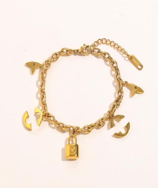 popular luxury brand four leaf grass chain bracelets fashion design 18k goldplated bracelet senior accessories lovers women love 7883444, Black
popular luxury brand four leaf grass chain bracelets fashion design 18k goldplated bracelet senior accessories lovers women love 7883444, Black
