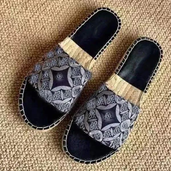 casual shoes woman slipper designer quality slippe printingr canvas fashion super star flip flops size 35-42 with box, Black
casual shoes woman slipper designer quality slippe printingr canvas fashion super star flip flops size 35-42 with box, Black