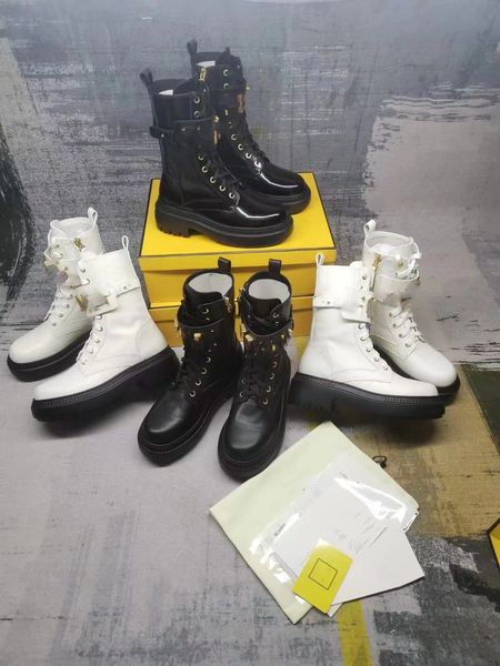 autumn and winter new low heel round head side zipper ankle boots network red simple fashion women's shoes, Black
autumn and winter new low heel round head side zipper ankle boots network red simple fashion women's shoes, Black