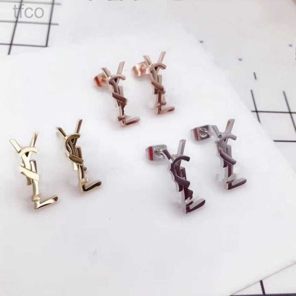 luxury designer branded y tiny stud 316l stainless steel 18k gold rose silver women letter engrave earrings girls wedding jewelry wholesale, Golden;silver
luxury designer branded y tiny stud 316l stainless steel 18k gold rose silver women letter engrave earrings girls wedding jewelry wholesale, Golden;silver
