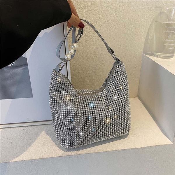 evening bag ins fashion square ladies messenger designer pearl chain shoulder corssbody bags 230711
evening bag ins fashion square ladies messenger designer pearl chain shoulder corssbody bags 230711
