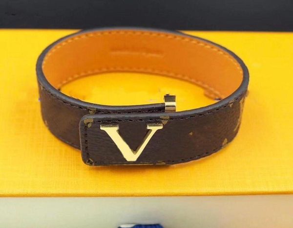 2021 letter charm bracelet personality classic gold buckle old flowers couple leather bracelets jewelry supply7157147, Golden;silver
2021 letter charm bracelet personality classic gold buckle old flowers couple leather bracelets jewelry supply7157147, Golden;silver