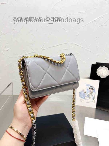 chaanel woc crossbody bags luxury brand woc fashion simple small square classic flap women's designer real leather chain wallet handbag
chaanel woc crossbody bags luxury brand woc fashion simple small square classic flap women's designer real leather chain wallet handbag