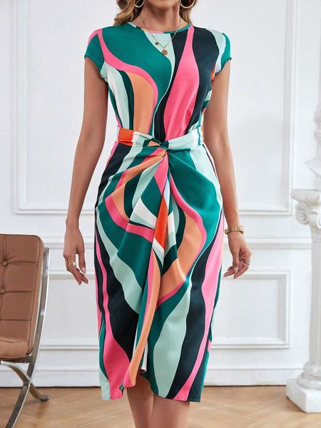 private colorblock twisted front skirt, Black;gray
private colorblock twisted front skirt, Black;gray