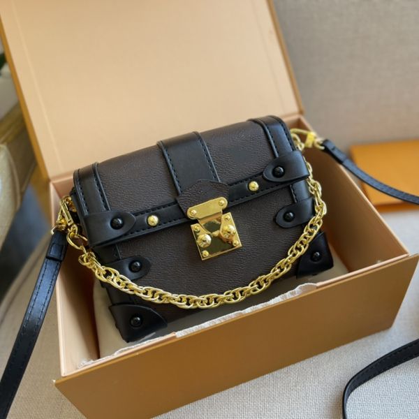 designer makeup bag luxurys handbag vanity cosmetic bags women shell tote crossbody purse with twist lock shoulder toiletry bag a stylish cl
designer makeup bag luxurys handbag vanity cosmetic bags women shell tote crossbody purse with twist lock shoulder toiletry bag a stylish cl