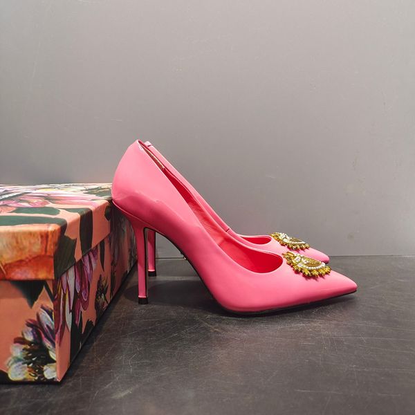 est heels sandals with box women shoes designer sandals quality sandals heel height and sandal flat shoe slides slippers by brand w346 007, Black
est heels sandals with box women shoes designer sandals quality sandals heel height and sandal flat shoe slides slippers by brand w346 007, Black