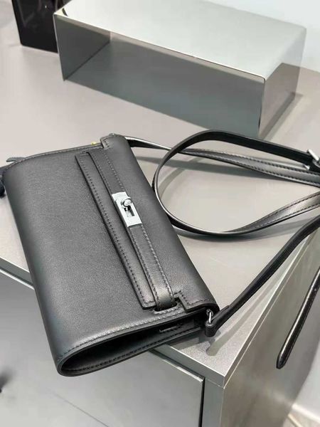original wholesale h home kelys tote bags online shop silver buckle envelope with cowhide layer swift mini square bag fashion handheld cross
original wholesale h home kelys tote bags online shop silver buckle envelope with cowhide layer swift mini square bag fashion handheld cross