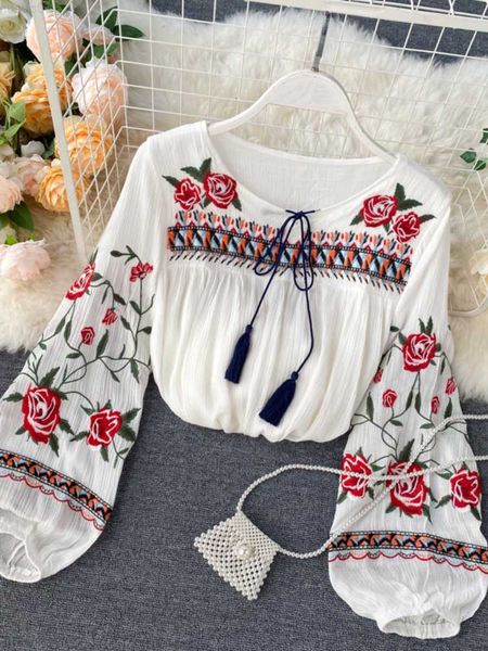 women's blouses shirts 2023 spring indie folk women blouse fashion embroidery flowers lace-up cotton shirt ladies casual loose pullover, White
women's blouses shirts 2023 spring indie folk women blouse fashion embroidery flowers lace-up cotton shirt ladies casual loose pullover, White