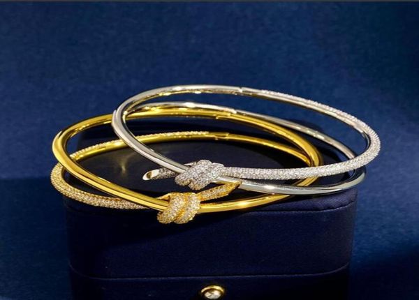 knotted half diamond gold bangle luxury designer monogram hollow bracelet diamond 18k plated 925 stainless steel wedding lovers gi8937670, Black
knotted half diamond gold bangle luxury designer monogram hollow bracelet diamond 18k plated 925 stainless steel wedding lovers gi8937670, Black