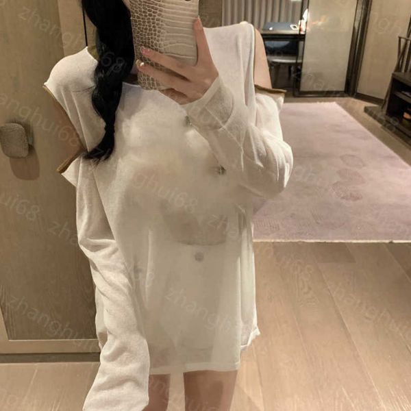 23ss tee womens t-shirt womens designer clothing round neck color contrast diamond letter logo shoulder sunscreen womens clothes a1, White
23ss tee womens t-shirt womens designer clothing round neck color contrast diamond letter logo shoulder sunscreen womens clothes a1, White