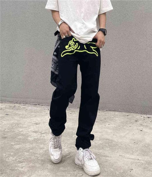 skeleton dog embroidery baggy jeans men retro high street oversize casual denim trousers harajuku washed hip hop jean pants x220718323022, Blue
skeleton dog embroidery baggy jeans men retro high street oversize casual denim trousers harajuku washed hip hop jean pants x220718323022, Blue