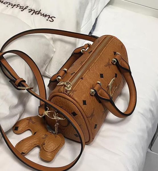designer bag le bambino chiquito bag vintage handbags underarm frosted suede one shoulder luxury handheld wallet
designer bag le bambino chiquito bag vintage handbags underarm frosted suede one shoulder luxury handheld wallet