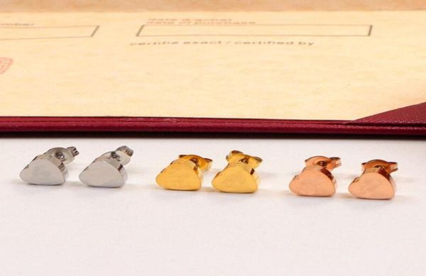 luxury women fashion heart love stud classic size stainless steel couple gifts designer jewelry engagement earrings wh3104394, Golden;silver
luxury women fashion heart love stud classic size stainless steel couple gifts designer jewelry engagement earrings wh3104394, Golden;silver