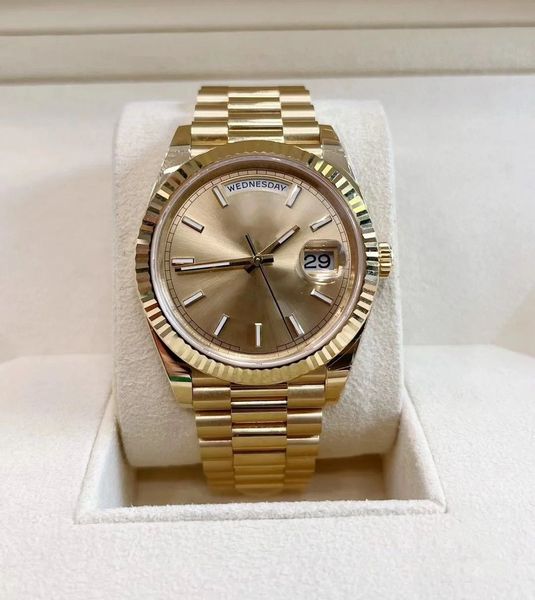 factory designer watch men's mechanical watch m228238-0042 sapphire 40mm roman digital waterproof 50m holiday gift with original box, Slivery;brown
factory designer watch men's mechanical watch m228238-0042 sapphire 40mm roman digital waterproof 50m holiday gift with original box, Slivery;brown