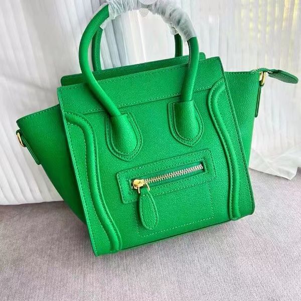 women's wings 2023 lychee pattern new shoulder bag handbag oblique smiley face bag ugly word bag
women's wings 2023 lychee pattern new shoulder bag handbag oblique smiley face bag ugly word bag