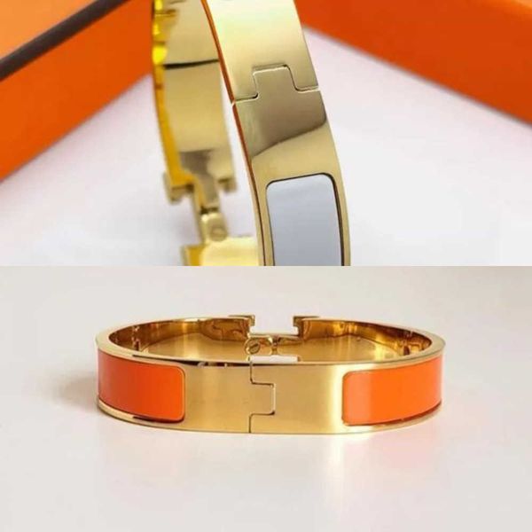luxury brand bracelet her max designer h-letter enamel fashion bracelet for men and women daily accessories party wedding valentine s day gi, Black
luxury brand bracelet her max designer h-letter enamel fashion bracelet for men and women daily accessories party wedding valentine s day gi, Black