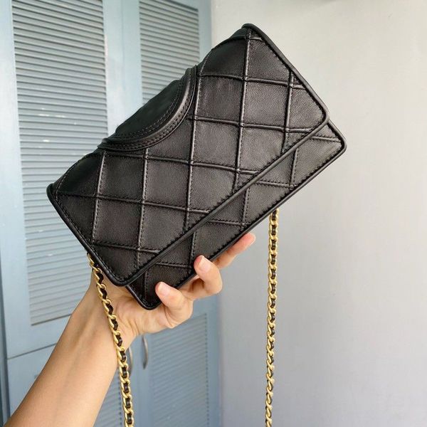 luxury handbags leather fleming convertible shoulder bags fashion womens diamond quilted tb chain crossbody handbags
luxury handbags leather fleming convertible shoulder bags fashion womens diamond quilted tb chain crossbody handbags