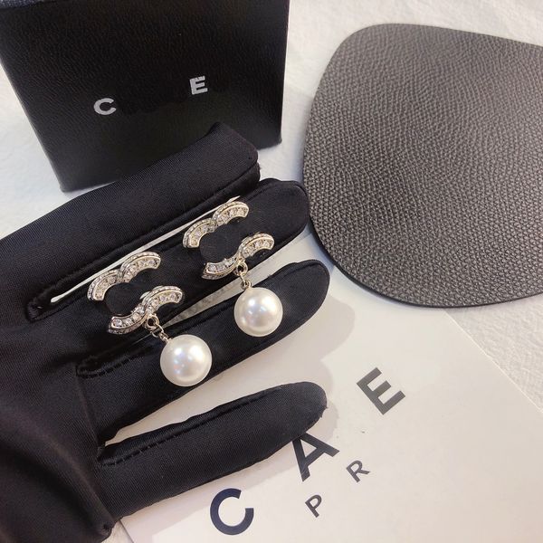 designer stainless steel pearl drop earrings for women design engagement jewelry fashion 2023 charm earrings brand designer 18k gold plated, Golden
designer stainless steel pearl drop earrings for women design engagement jewelry fashion 2023 charm earrings brand designer 18k gold plated, Golden