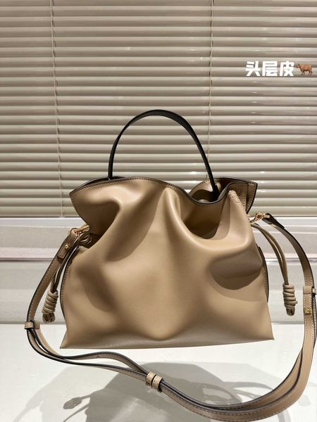lowe bag designer grade spain girl loewz bags classical flamenco leather crossbody blessed 2023 high bag cowhide beach women's light lu
lowe bag designer grade spain girl loewz bags classical flamenco leather crossbody blessed 2023 high bag cowhide beach women's light lu