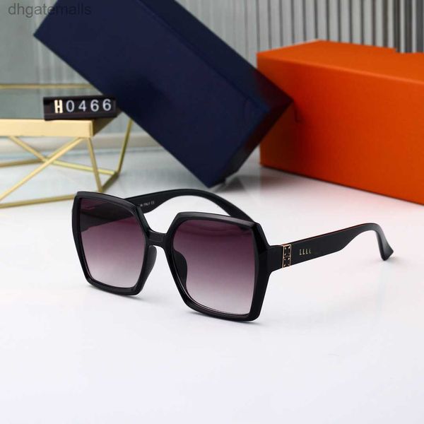 luxury designers sunglasses for men and women summer classic 0466 style anti-ultraviolet fashion retro square full frame eyeglasses beach dr, White;black
luxury designers sunglasses for men and women summer classic 0466 style anti-ultraviolet fashion retro square full frame eyeglasses beach dr, White;black
