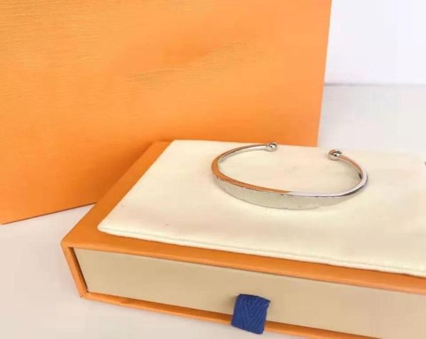 luxury designer bangles bracelet opening for women and men silver letter bracelet fashion jewelry9254082, Black
luxury designer bangles bracelet opening for women and men silver letter bracelet fashion jewelry9254082, Black