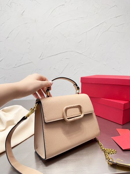 2023 new fashion world cup casual messenger bag women trendy brand street simple totes luxury multicolored backpack
2023 new fashion world cup casual messenger bag women trendy brand street simple totes luxury multicolored backpack
