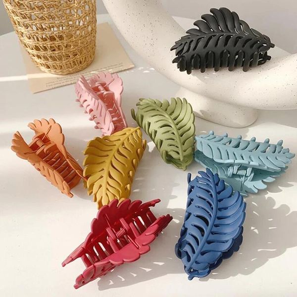 fashion large leaves claw matte candy for women clip hairpins accessories clamps headwear crab, Golden;silver
fashion large leaves claw matte candy for women clip hairpins accessories clamps headwear crab, Golden;silver