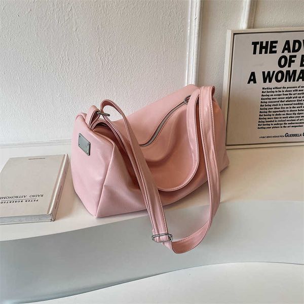 this year's popular women's bag with large capacity new solid color simple casual niche commuting versatile crossbody tote bag
this year's popular women's bag with large capacity new solid color simple casual niche commuting versatile crossbody tote bag
