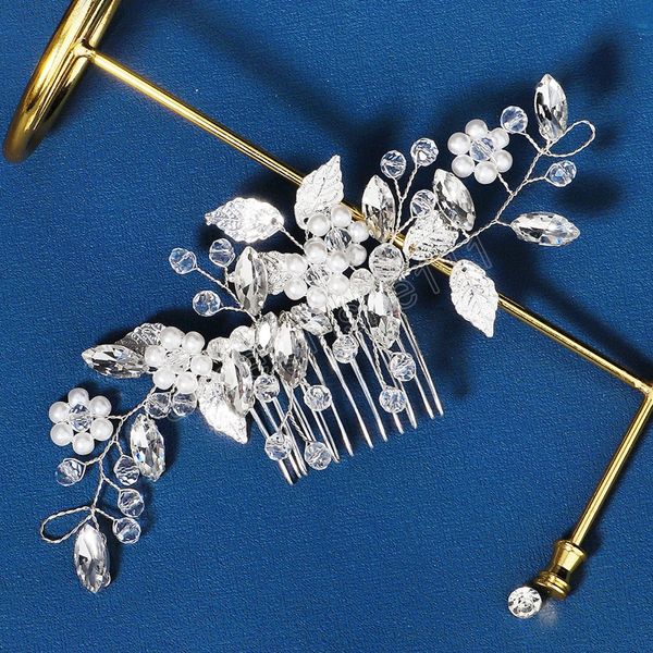 high qualty hairpin wedding hair comb for women pearl crystal side pin forks girls floral bridal tiaras hair jewelry headwear, Slivery;white
high qualty hairpin wedding hair comb for women pearl crystal side pin forks girls floral bridal tiaras hair jewelry headwear, Slivery;white