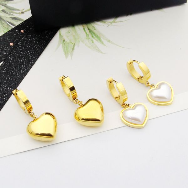 titanium steel jewelry wholesale pearl smooth peach heart ear buckle earrings for women's love pearl earrings, Golden;silver
titanium steel jewelry wholesale pearl smooth peach heart ear buckle earrings for women's love pearl earrings, Golden;silver