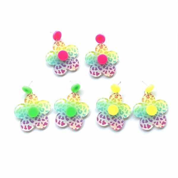 acrylic rainbow leopard print five petal sun flower funny personality earrings, Golden;silver
acrylic rainbow leopard print five petal sun flower funny personality earrings, Golden;silver