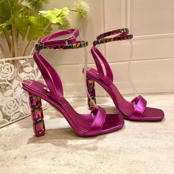 2023 margot jewel sandals snake twining elegant sandal 10cm stiletto high heel crystal gold rhinestone dress shoes silver soles women summer, Black
2023 margot jewel sandals snake twining elegant sandal 10cm stiletto high heel crystal gold rhinestone dress shoes silver soles women summer, Black