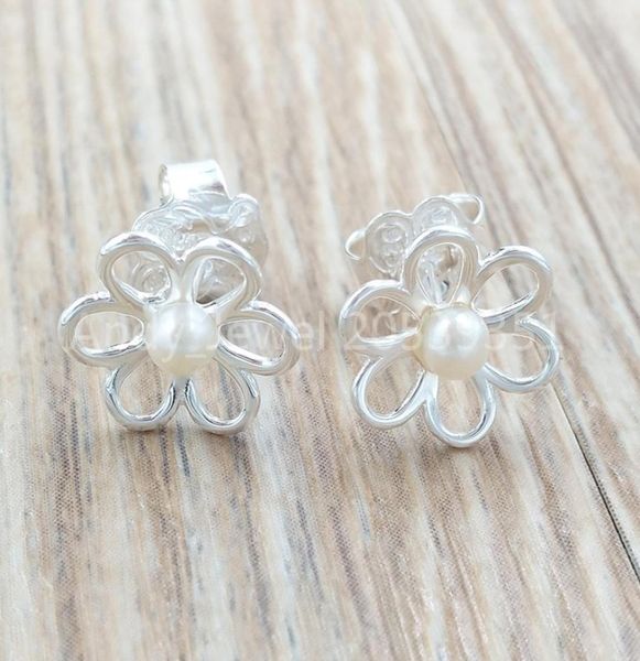 maggie earrings with pearl stud bear jewelry 925 sterling fits european jewelry style gift andy jewel 2148035309922017, Golden;silver
maggie earrings with pearl stud bear jewelry 925 sterling fits european jewelry style gift andy jewel 2148035309922017, Golden;silver