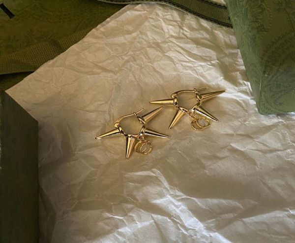 fashion womens brand designer double earrings ear stud cuff women elegance temperament simple ladies wedding party jewelry accesso9976374, Golden;silver
fashion womens brand designer double earrings ear stud cuff women elegance temperament simple ladies wedding party jewelry accesso9976374, Golden;silver