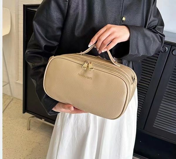 2023 the latest double zipper large capacity makeup bag portable travel washing storage bag manufacturer direct sales
2023 the latest double zipper large capacity makeup bag portable travel washing storage bag manufacturer direct sales
