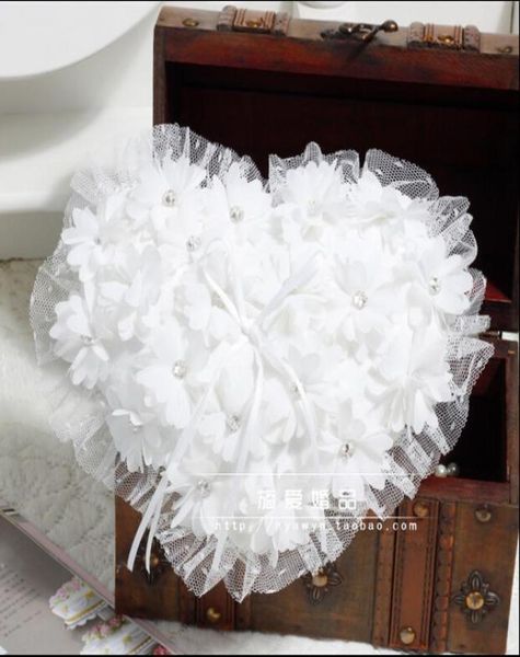 heart style sweet white pearls flowers lace ring pliiows crystal luxury wedding bridal and groom rings pillow9048338
heart style sweet white pearls flowers lace ring pliiows crystal luxury wedding bridal and groom rings pillow9048338