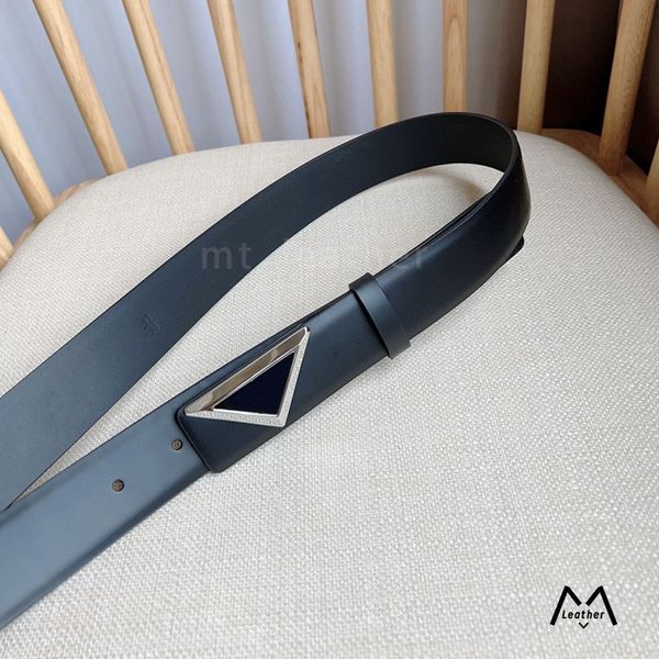 business golden silver buckle fashion womens men luxury designers belts genuine leather bronze classic casual belt width 3.3cm with box size, Black;brown
business golden silver buckle fashion womens men luxury designers belts genuine leather bronze classic casual belt width 3.3cm with box size, Black;brown