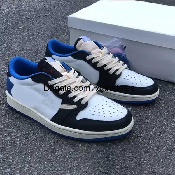 shoes jumpman 1 low basketball og x fragment white military blue designer sports sneakers with original box, White;red
shoes jumpman 1 low basketball og x fragment white military blue designer sports sneakers with original box, White;red