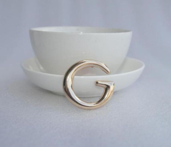 exquisite letter brooch for women statement designer fashion brooches pins jewelry gift for women men1820647, Gray
exquisite letter brooch for women statement designer fashion brooches pins jewelry gift for women men1820647, Gray
