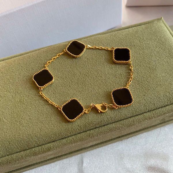 designer charm bracelet clover van cleef bracelet gold silver bracelets for women gold black white red blue pearl link cute bracelet jewelry
designer charm bracelet clover van cleef bracelet gold silver bracelets for women gold black white red blue pearl link cute bracelet jewelry